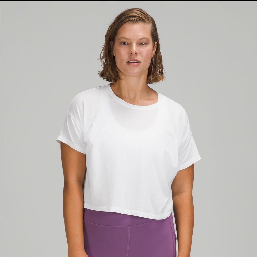 Lululemon Cates T-Shirt